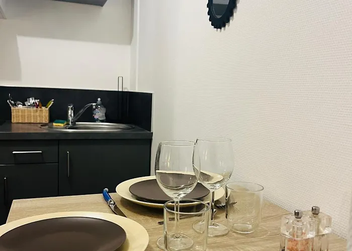 Le 2 - Grand Centre Port De Plaisance Caen